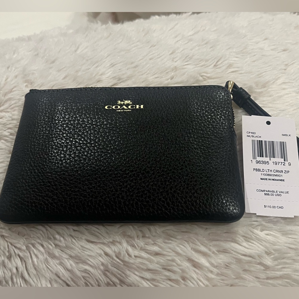 Coach wallet new, comes with tag never used